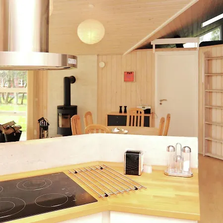 Holiday home Holiday Klintegardsvej *